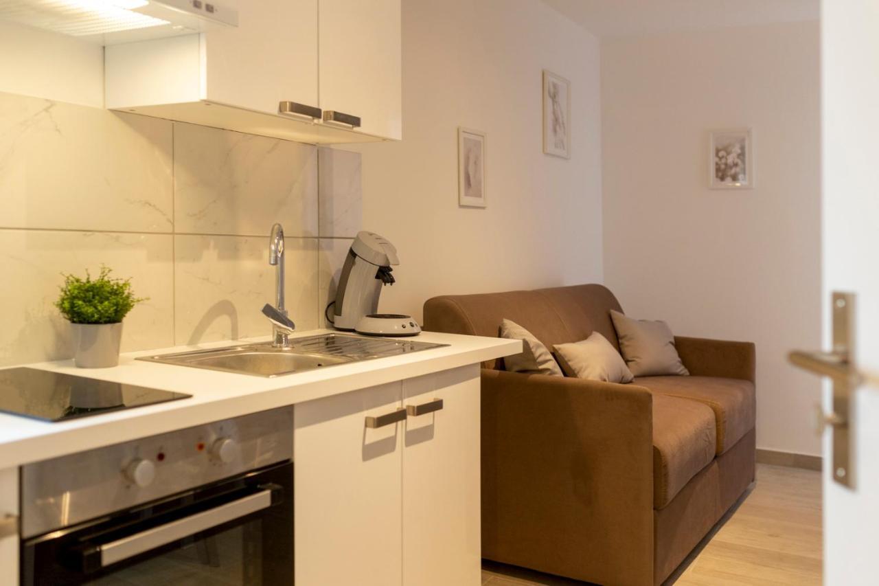 Loc Trotteur Le Fleur Des Champs F2 Cosy, Gare Sncf De Apartment