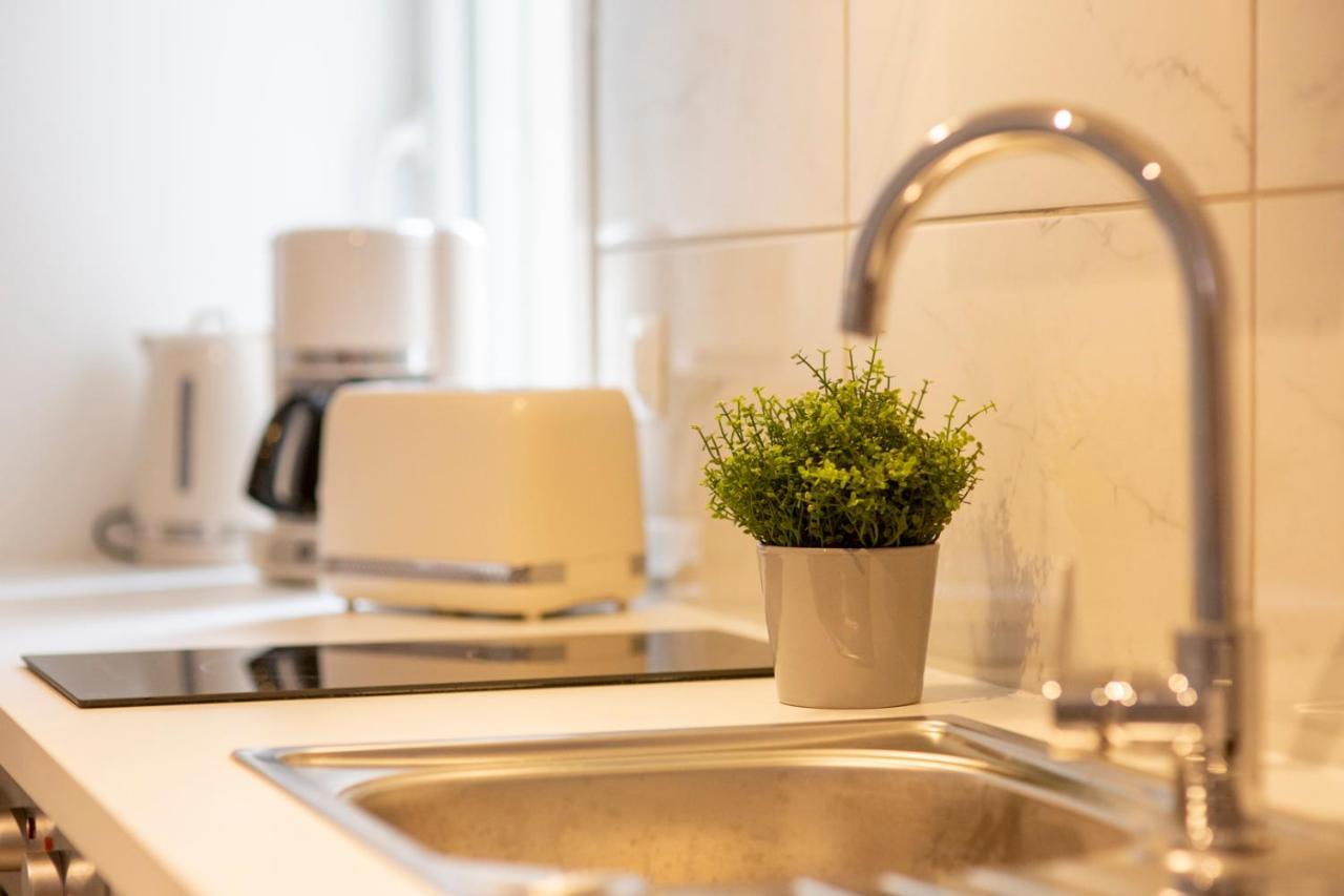 Apartment Loc Trotteur Le Fleur Des Champs F2 Cosy, Gare Sncf De Lourdes